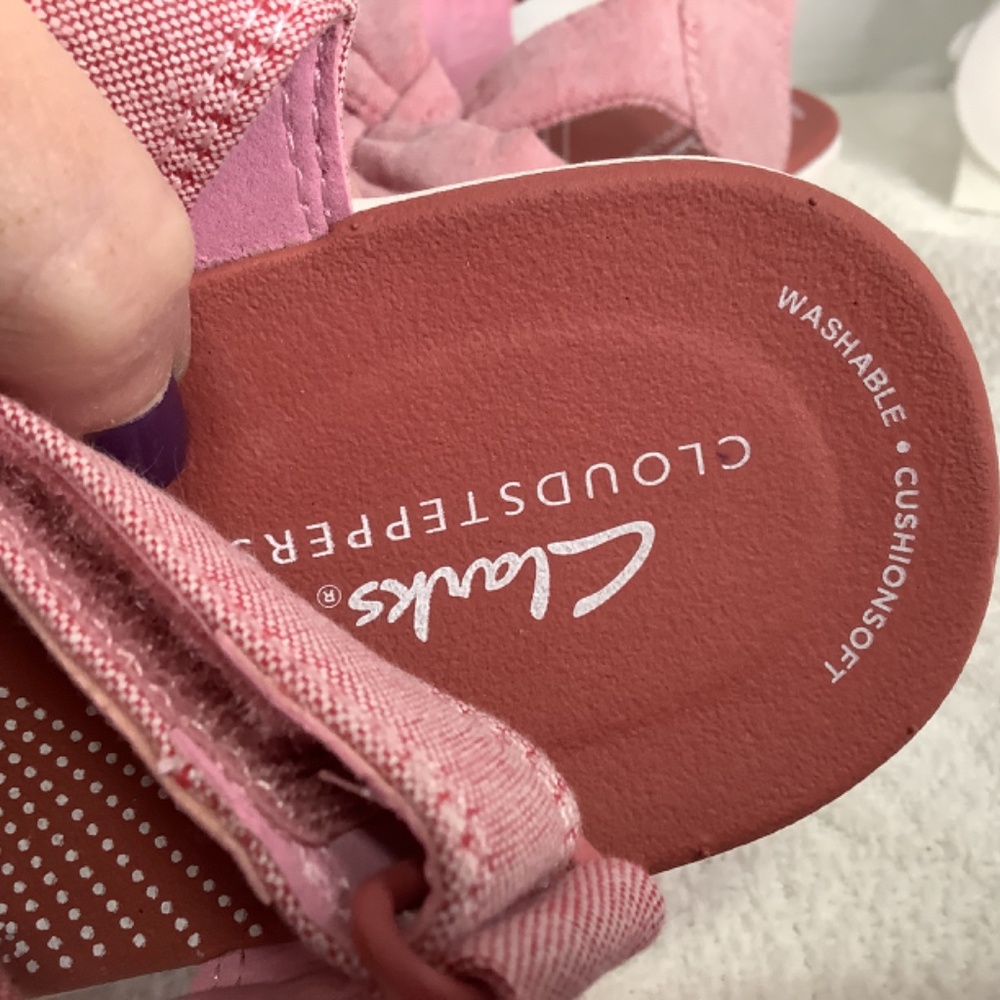 EUC Clarks Cloudsteppers cushion soft rose/pink sandals - Picture 11 of 12